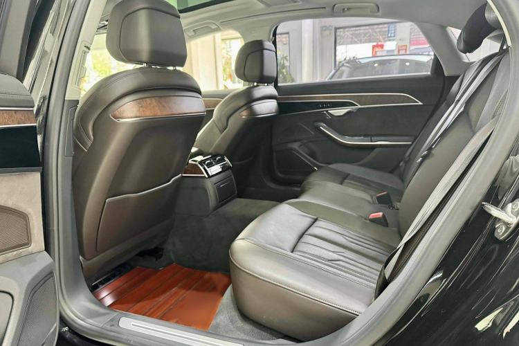 Used Audi A8 2018 A8L 55 TFSI quattro Luxury Edition Interior 8