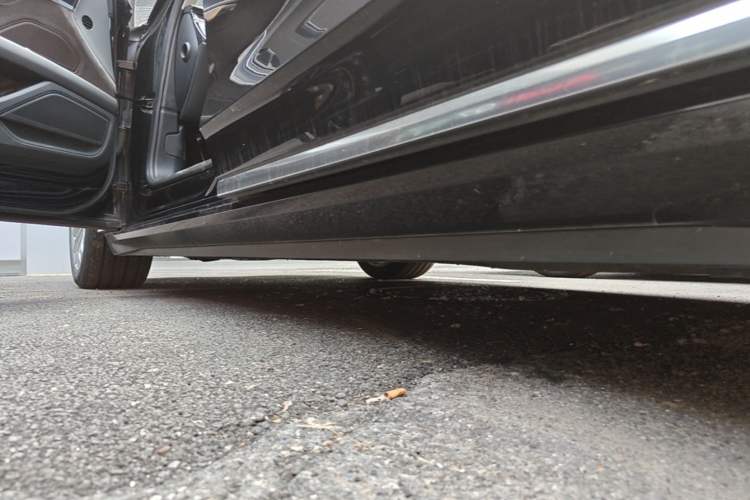 Used Audi A8 2018 A8L 55 TFSI quattro Launch Edition Elite Model Left Side Sill