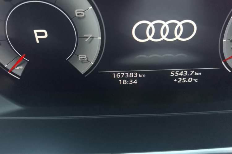 Used Audi A8 2018 A8L 55 TFSI quattro Launch Edition Prestige Model Odometer Close Up