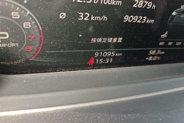 Used Audi A8 2018 A8L 55 TFSI quattro Launch Edition Elite Model Odometer Close Up