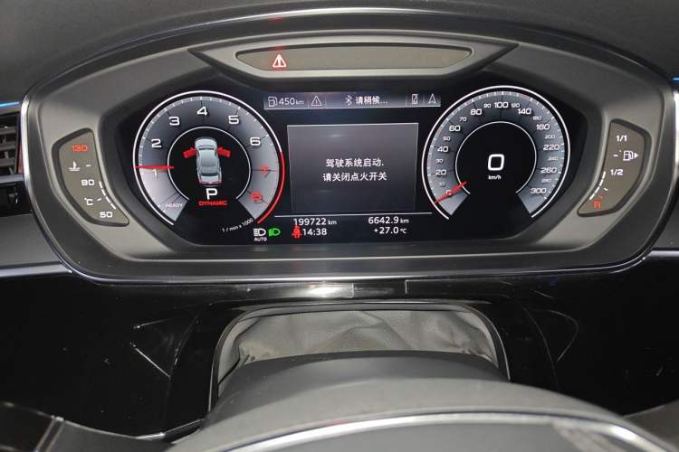 Used Audi A8 2018 A8L 55 TFSI quattro Luxury Edition Odometer Close Up
