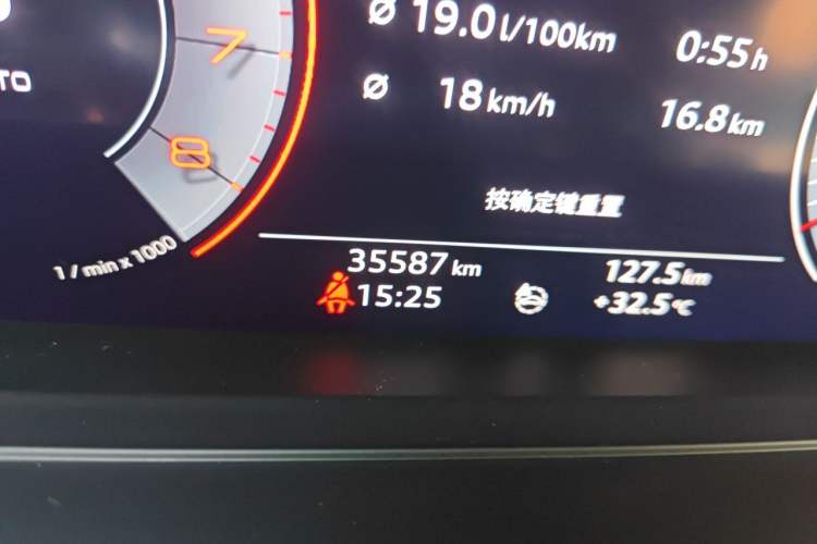 Used Audi A8 2018 A8L 55 TFSI quattro Launch Edition Elite Model Odometer Close Up