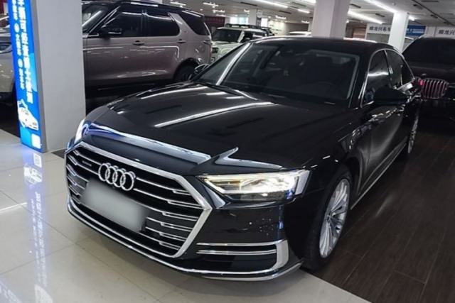 Ojetý Audi A8 2018 A8L 55 TFSI quattro Launch Edition Prestige Model