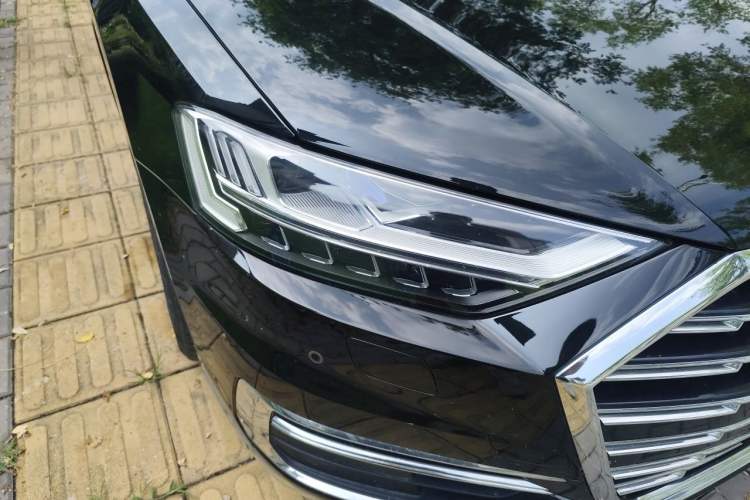Used Audi A8 2018 A8L 55 TFSI quattro Luxury Edition Right Front Headlight