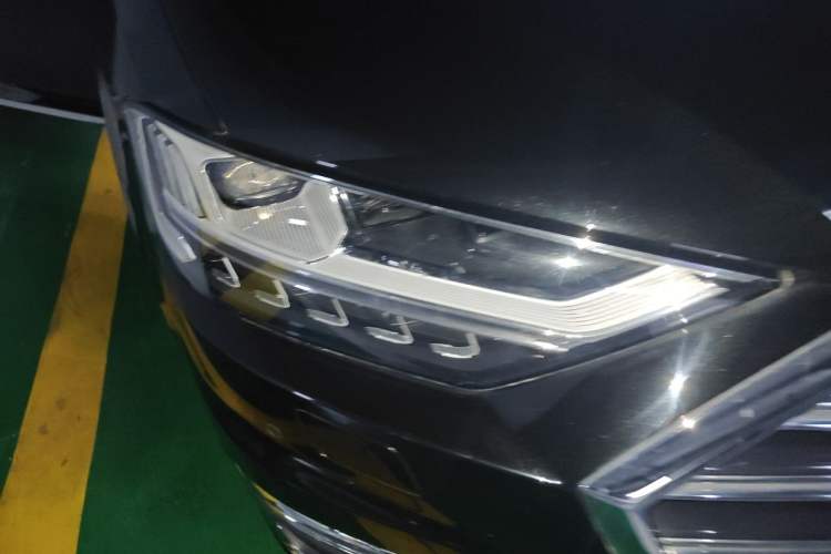 Used Audi A8 2018 A8L 55 TFSI quattro Luxury Edition Right Front Headlight