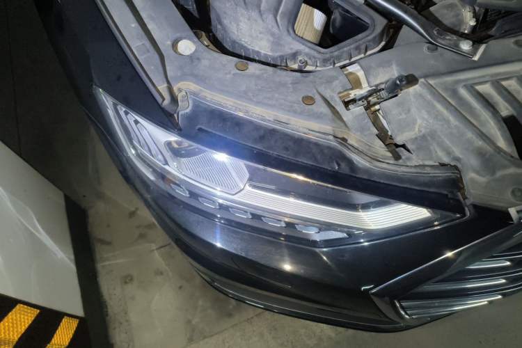 Used Audi A8 2018 A8L 55 TFSI quattro Luxury Edition Right Front Headlight