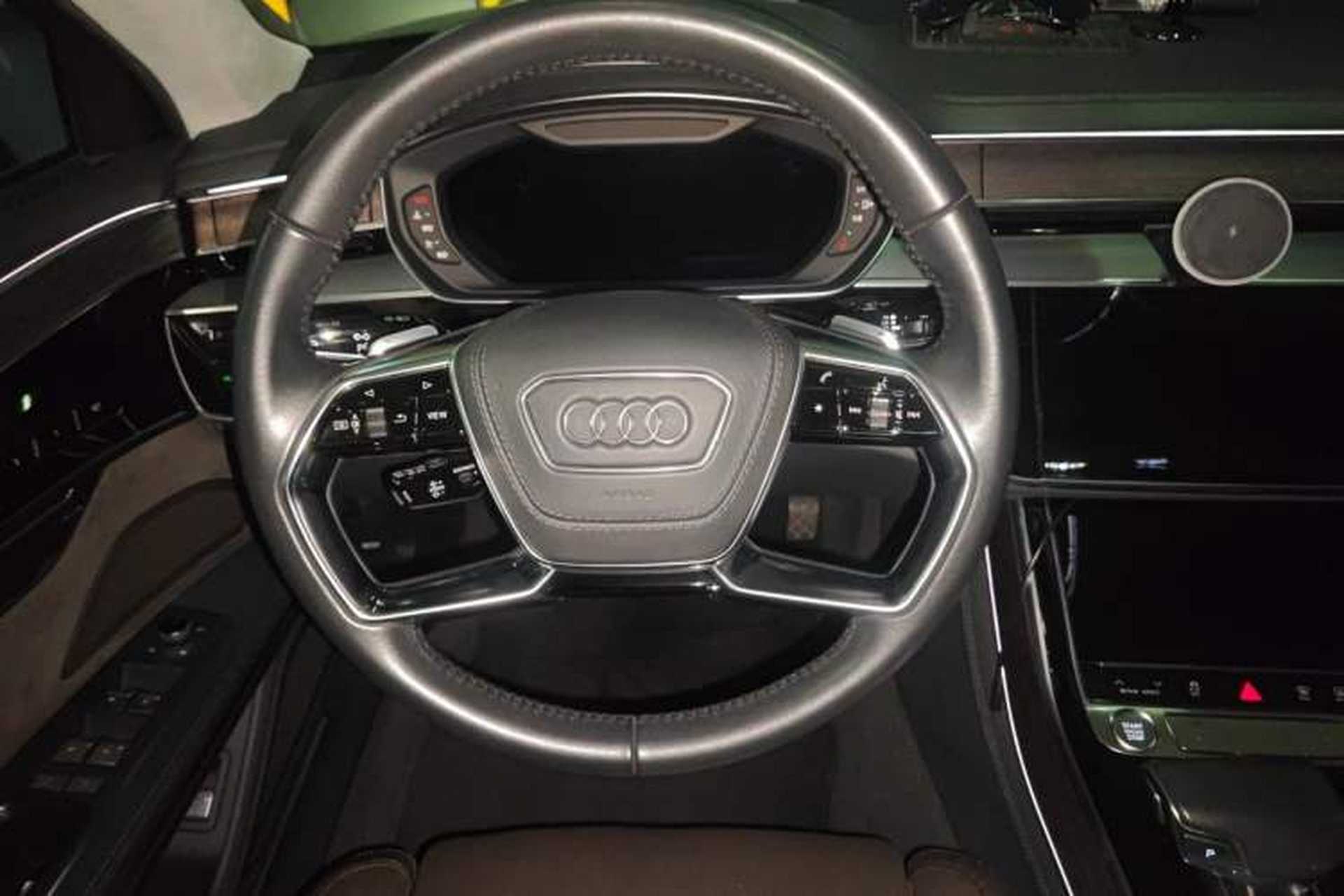 Used Audi A8 2018 A8L 55 TFSI quattro Prestige Edition Steering Wheel