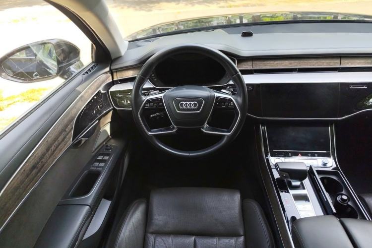 Used Audi A8 2018 A8L 55 TFSI quattro Prestige Edition Steering Wheel