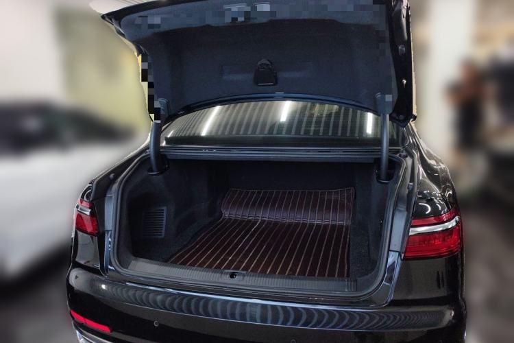 Used Audi A8 2018 A8L 55 TFSI quattro Launch Edition Elite Model Trunk