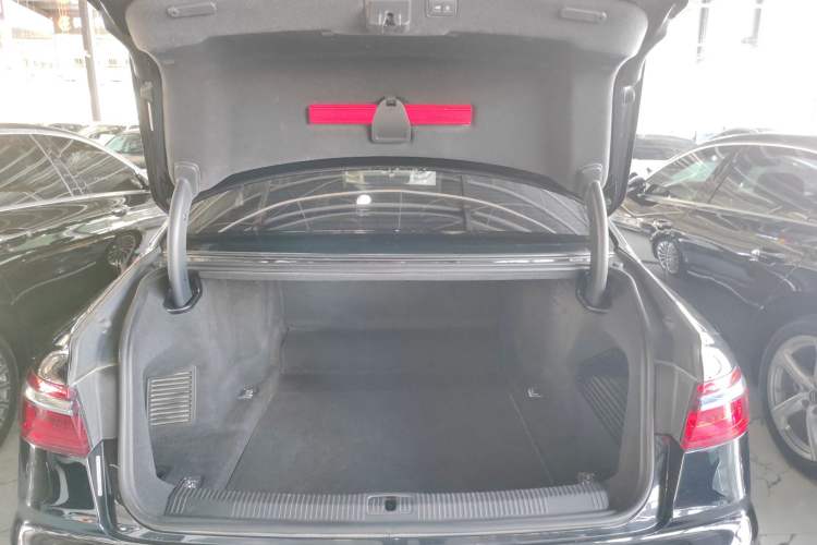 Used Audi A8 2018 A8L 55 TFSI quattro Launch Edition Elite Model Trunk