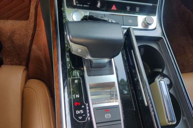 Used Audi A8 2018 A8L 55 TFSI quattro Launch Edition Prestige Model Vehicle Key