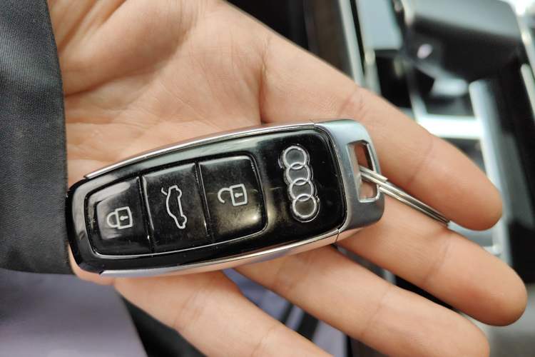 Used Audi A8 2018 A8L 55 TFSI quattro Prestige Edition Vehicle Key