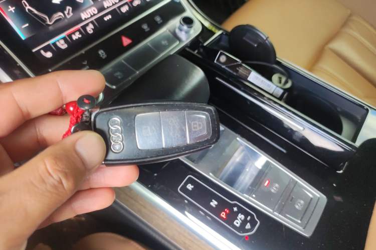 Used Audi A8 2018 A8L 55 TFSI quattro Prestige Edition Vehicle Key
