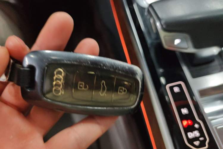 Used Audi A8 2018 A8L 55 TFSI quattro Launch Edition Elite Model Vehicle Key