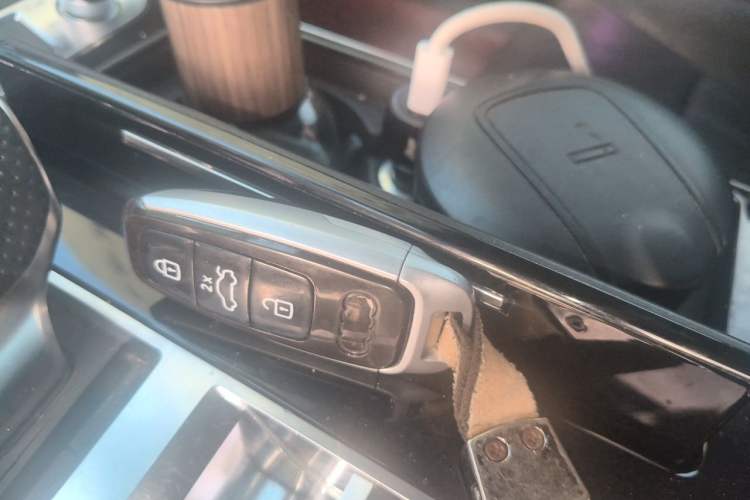 Used Audi A8 2018 A8L 55 TFSI quattro Launch Edition Elite Model Vehicle Key