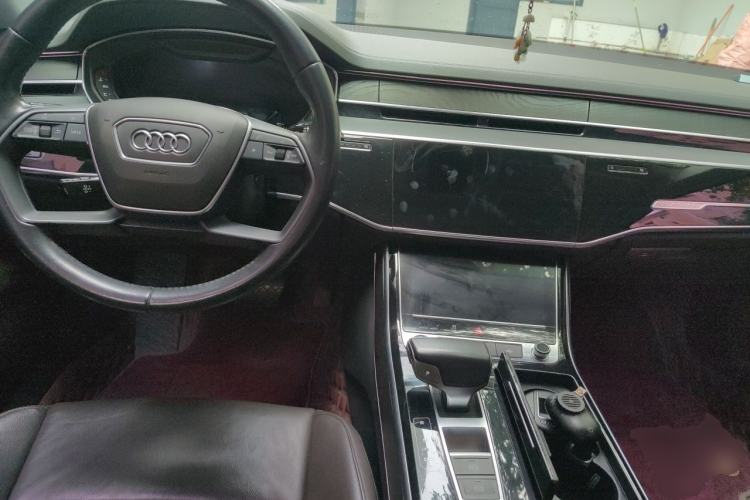 Used Audi A8 2018 A8L 55 TFSI quattro Launch Edition Elite Model Center Console