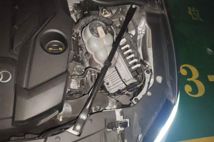 Used Audi A8 2018 A8L 55 TFSI quattro Launch Edition Elite Model Engine Bay Left