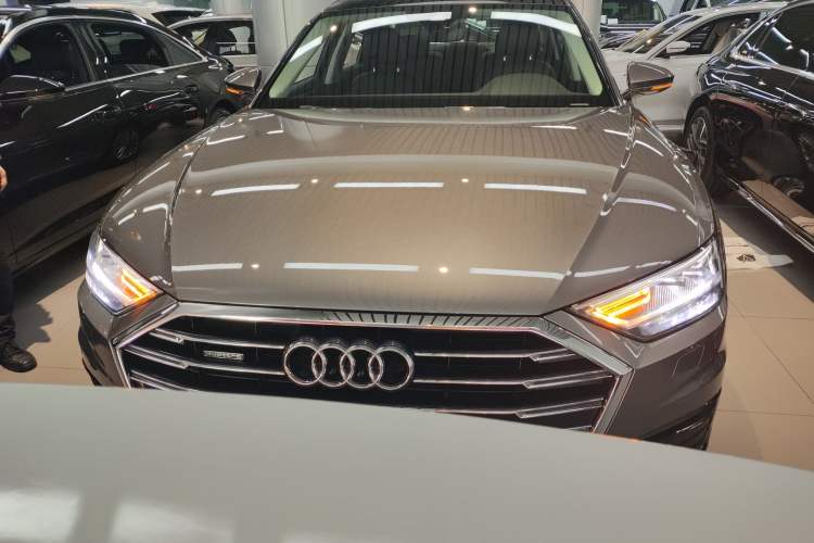 Used Audi A8 2018 A8L 55 TFSI quattro Launch Edition Elite Model Exterior 1