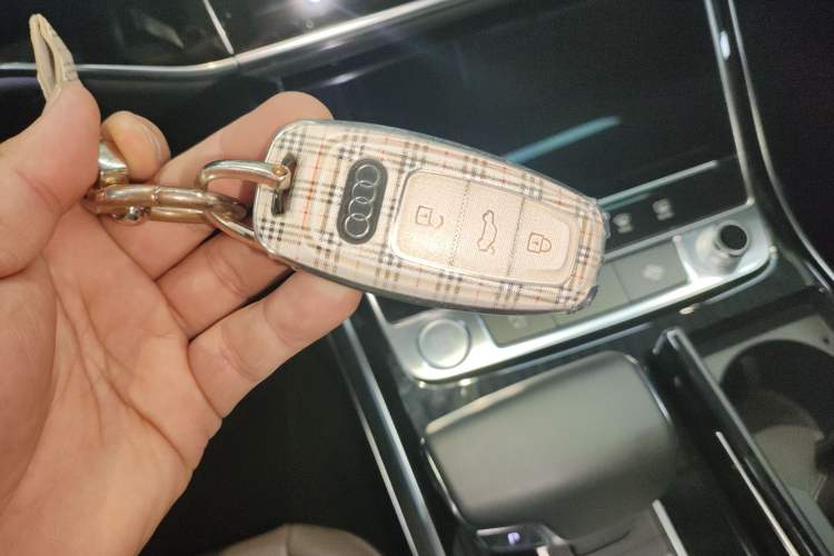 Used Audi A8 2018 A8L 55 TFSI quattro Launch Edition Elite Model Interior 1