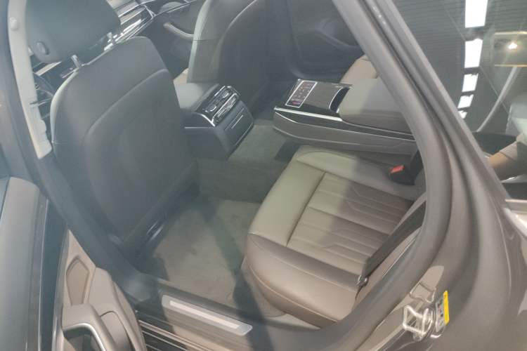 Used Audi A8 2018 A8L 55 TFSI quattro Launch Edition Elite Model Interior 4