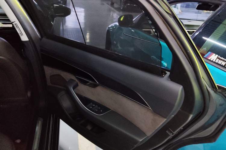 Used Audi A8 2018 A8L 55 TFSI quattro Launch Edition Elite Model Right Rear Door Interior