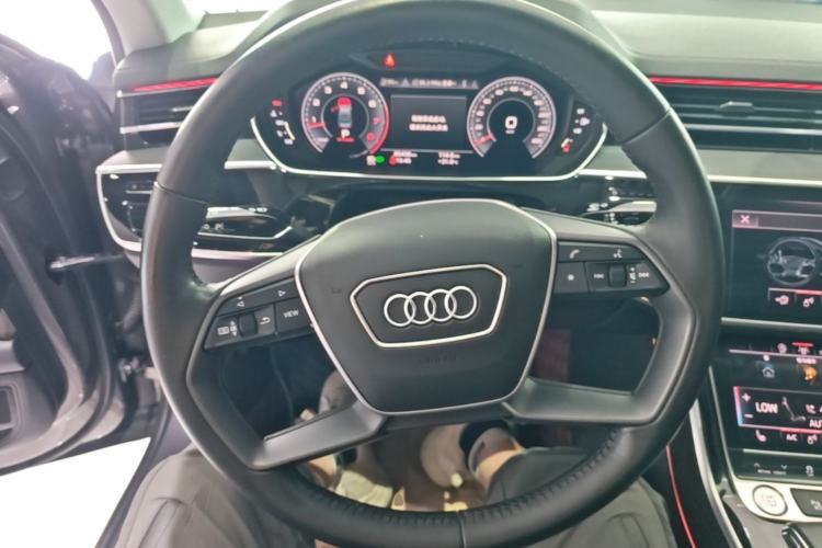 Used Audi A8 2018 A8L 55 TFSI quattro Launch Edition Elite Model Steering Wheel