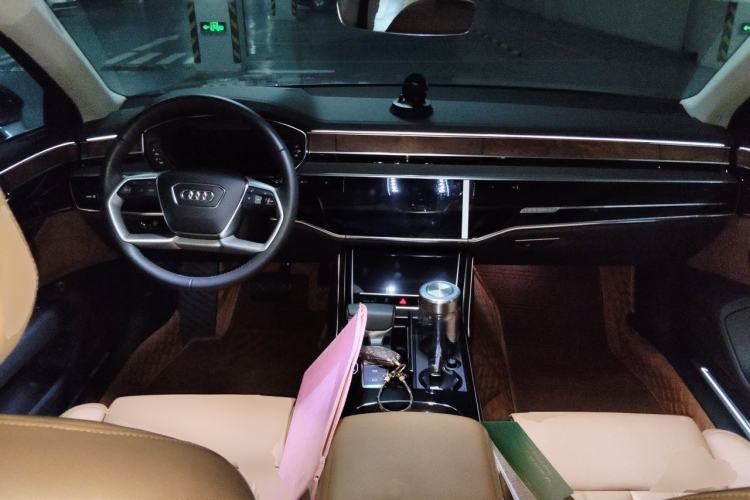 Used Audi A8 2018 A8L 55 TFSI quattro Launch Edition Prestige Model Center Console