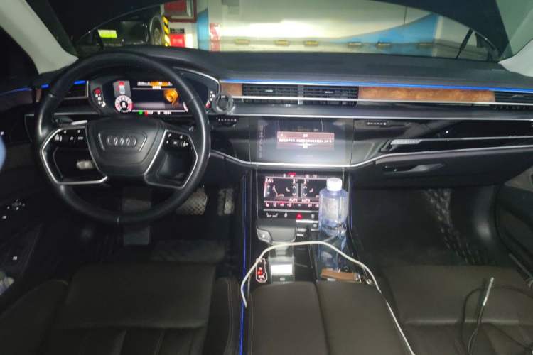 Used Audi A8 2018 A8L 55 TFSI quattro Luxury Edition Center Console