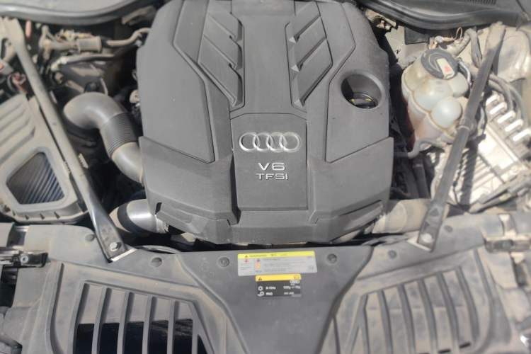 Used Audi A8 2018 A8L 55 TFSI quattro Luxury Edition Engine Bay