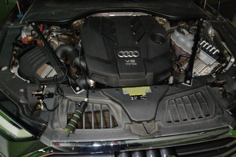 Used Audi A8 2018 A8L 55 TFSI quattro Luxury Edition Engine Bay