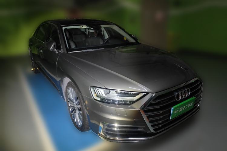 Used Audi A8 2018 A8L 55 TFSI quattro Luxury Edition Front Right 45 Deg