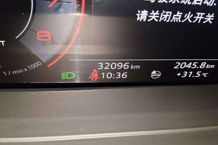 Used Audi A8 2018 A8L 55 TFSI quattro Launch Edition Prestige Model Odometer Close Up