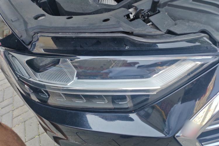 Used Audi A8 2018 A8L 55 TFSI quattro Luxury Edition Right Front Headlight
