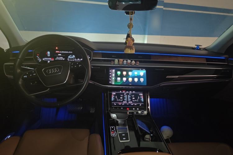 Used Audi A8 2018 A8L 55 TFSI quattro Launch Edition Prestige Model Center Console