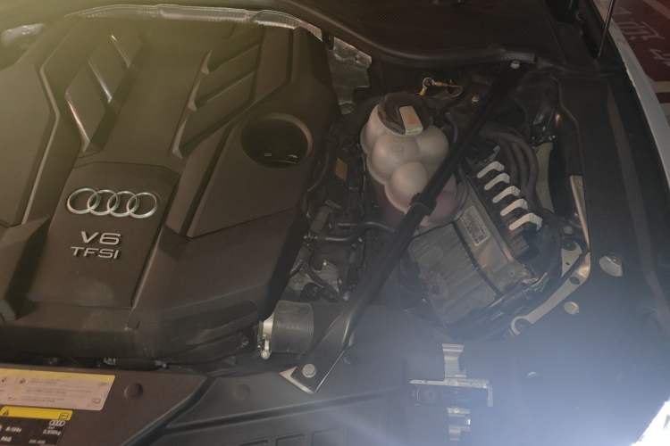 Used Audi A8 2018 A8L 55 TFSI quattro Launch Edition Prestige Model Engine Bay Left