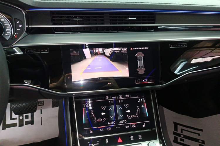 Used Audi A8 2019 A8L 50 TFSI quattro Comfort Model Audio And AC Panel