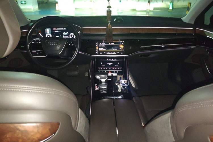 Used Audi A8 2019 A8L 50 TFSI quattro Luxury Model Audio And AC Panel