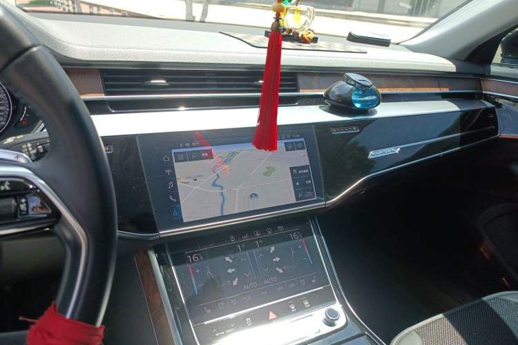 Used Audi A8 2019 Plus A8L 50 TFSI quattro Luxury Model Audio And AC Panel