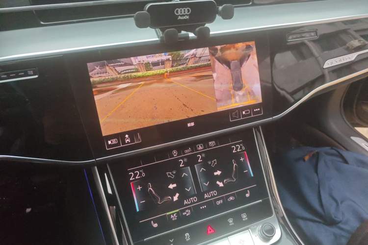Used Audi A8 2019 A8L 50 TFSI quattro Comfort Model Audio And AC Panel