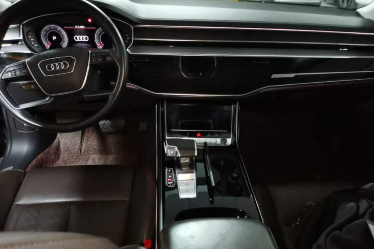 Used Audi A8 2019 Facelifted Plus A8L 50 TFSI quattro Comfort Version Center Console