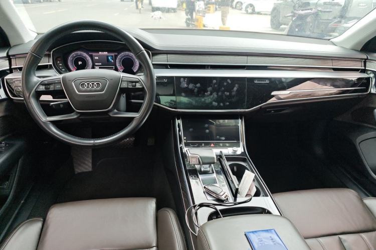 Used Audi A8 2019 Plus A8L 50 TFSI quattro Comfort Model Center Console