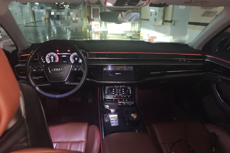 Used Audi A8 2019 Plus A8L 50 TFSI quattro Comfort Model Center Console