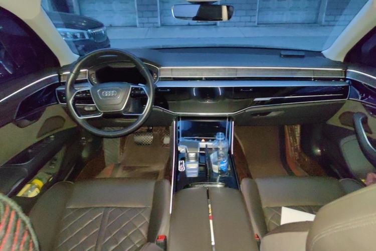 Used Audi A8 2019 Facelifted Plus A8L 50 TFSI quattro Comfort Version Center Console