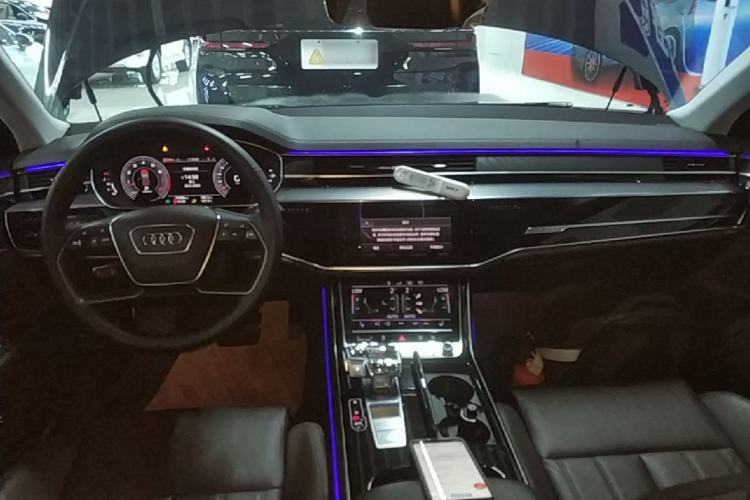 Used Audi A8 2019 Plus A8L 50 TFSI quattro Comfort Model Center Console