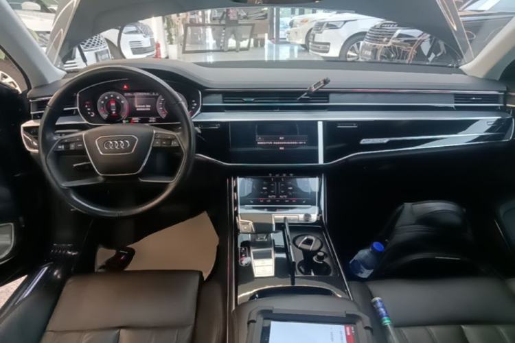 Used Audi A8 2019 Plus A8L 50 TFSI quattro Comfort Model Center Console