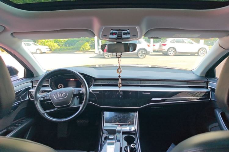 Used Audi A8 2019 A8L 50 TFSI quattro Comfort Model Center Console