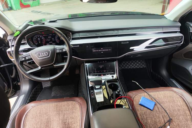 Used Audi A8 2019 A8L 50 TFSI quattro Comfort Model Center Console