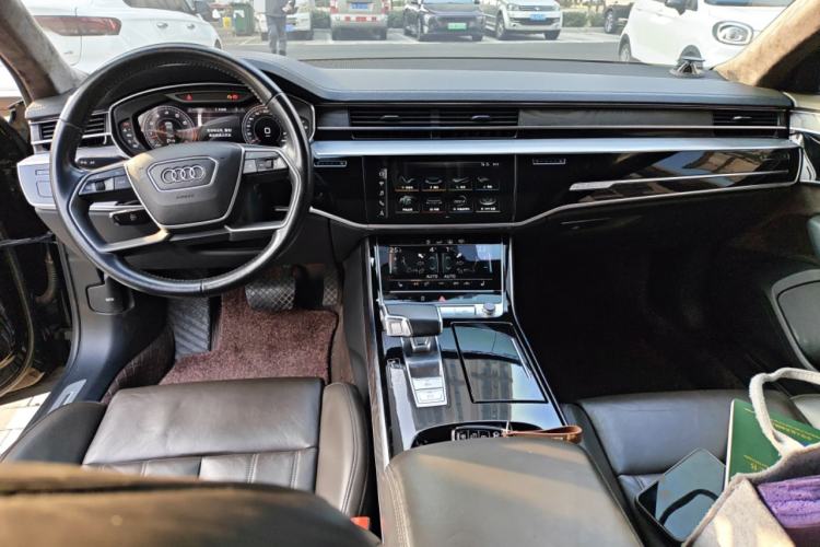 Used Audi A8 2019 Plus A8L 50 TFSI quattro Comfort Model Center Console