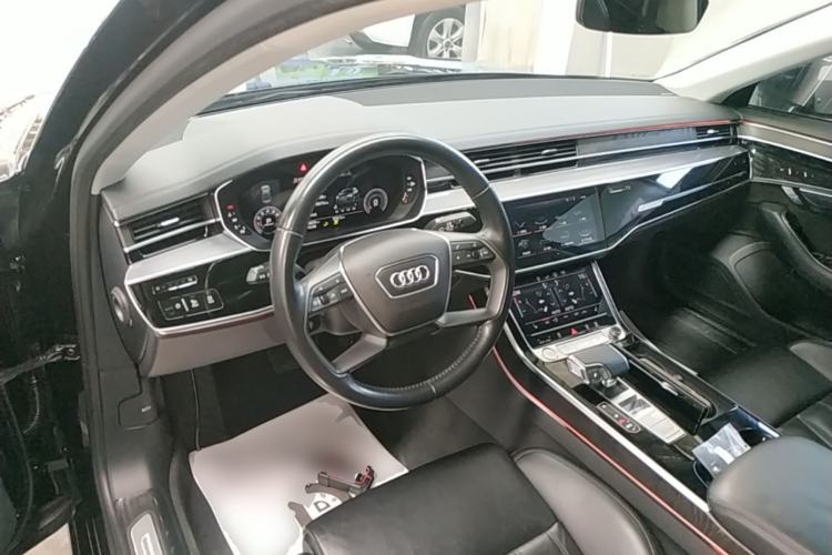 Used Audi A8 2019 Plus A8L 50 TFSI quattro Comfort Model Center Console