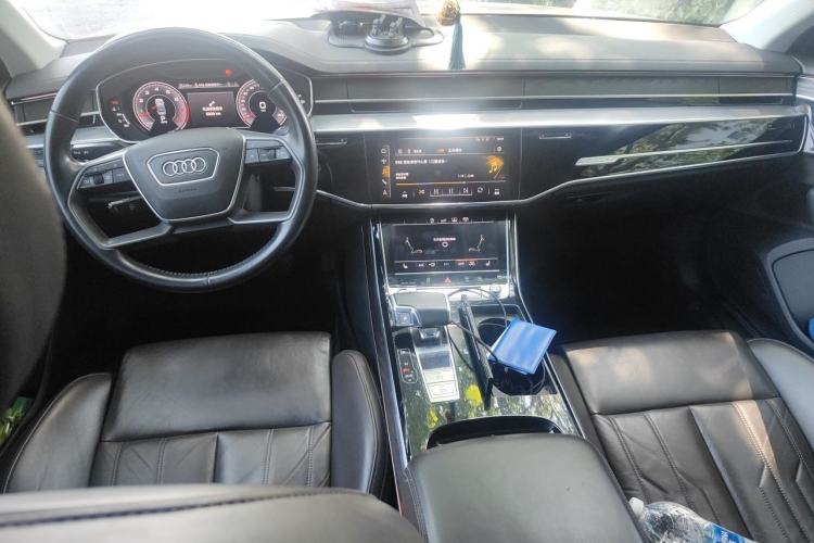 Used Audi A8 2019 Facelifted Plus A8L 50 TFSI quattro Comfort Version Center Console